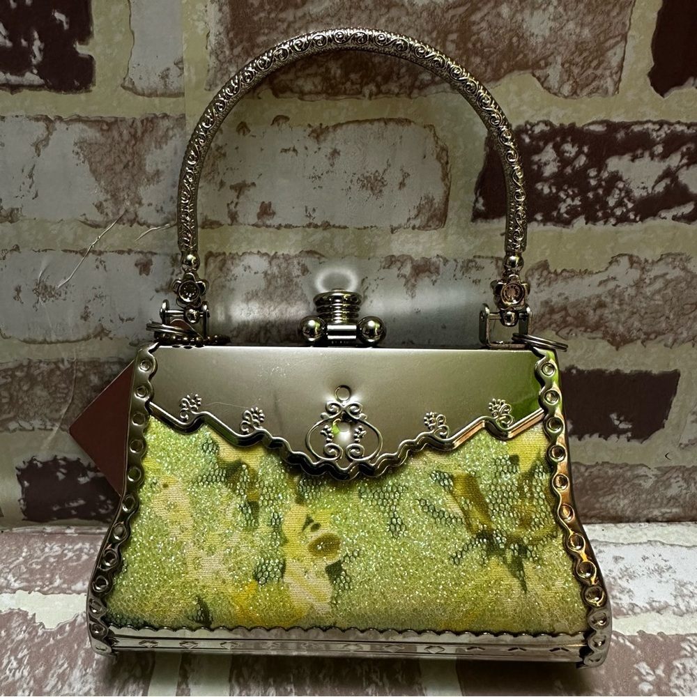 Classical Style Yellow and Silver Clutch Metal mini Bag - Picture 3 of 14